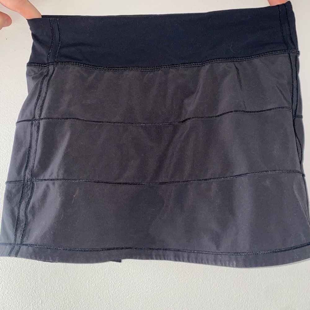 Lululemon Skort , size 4 tall